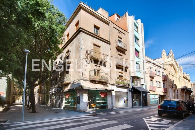 3 slaapkamer Rijtjeshuis te koop in Figueres - € 180.000 (Ref: 9895180)