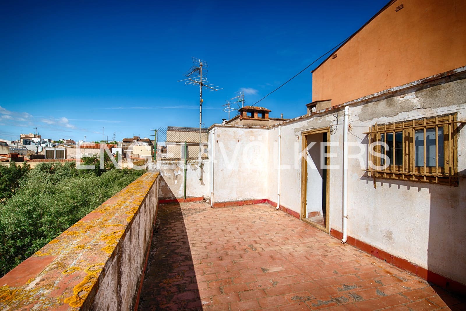 3 makuuhuone Rivitalo myytävänä paikassa Figueres - 180 000 € (Ref: 9895180)