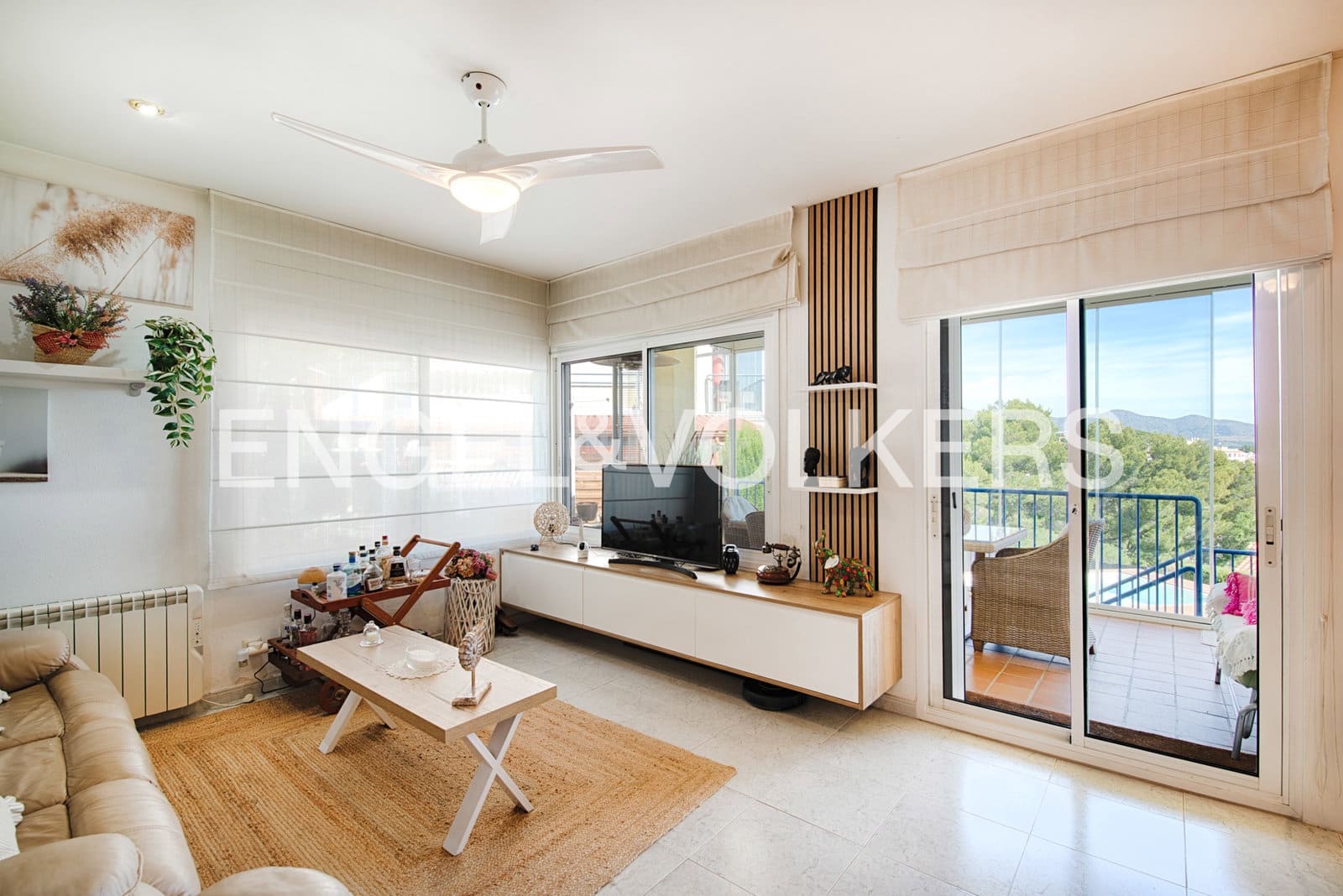 2 sypialnia Apartament na sprzedaż w Llanca z garażem - 400 000 € (Ref: 9902018)