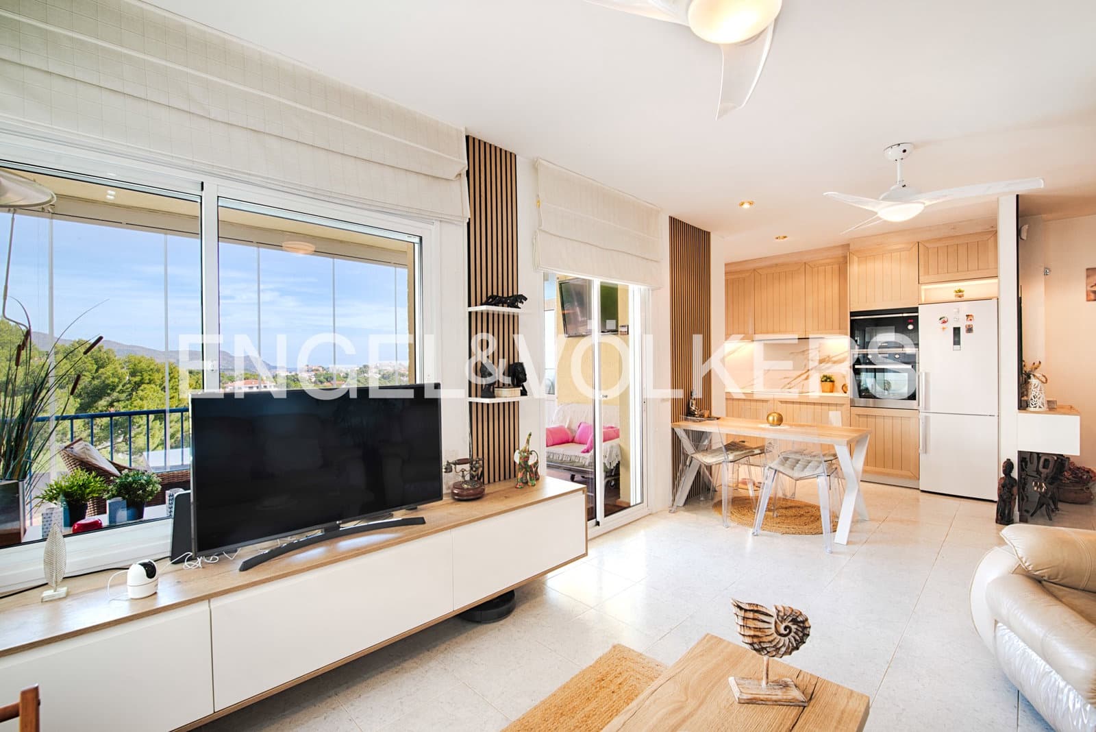 2 sypialnia Apartament na sprzedaż w Llanca z garażem - 400 000 € (Ref: 9902018)