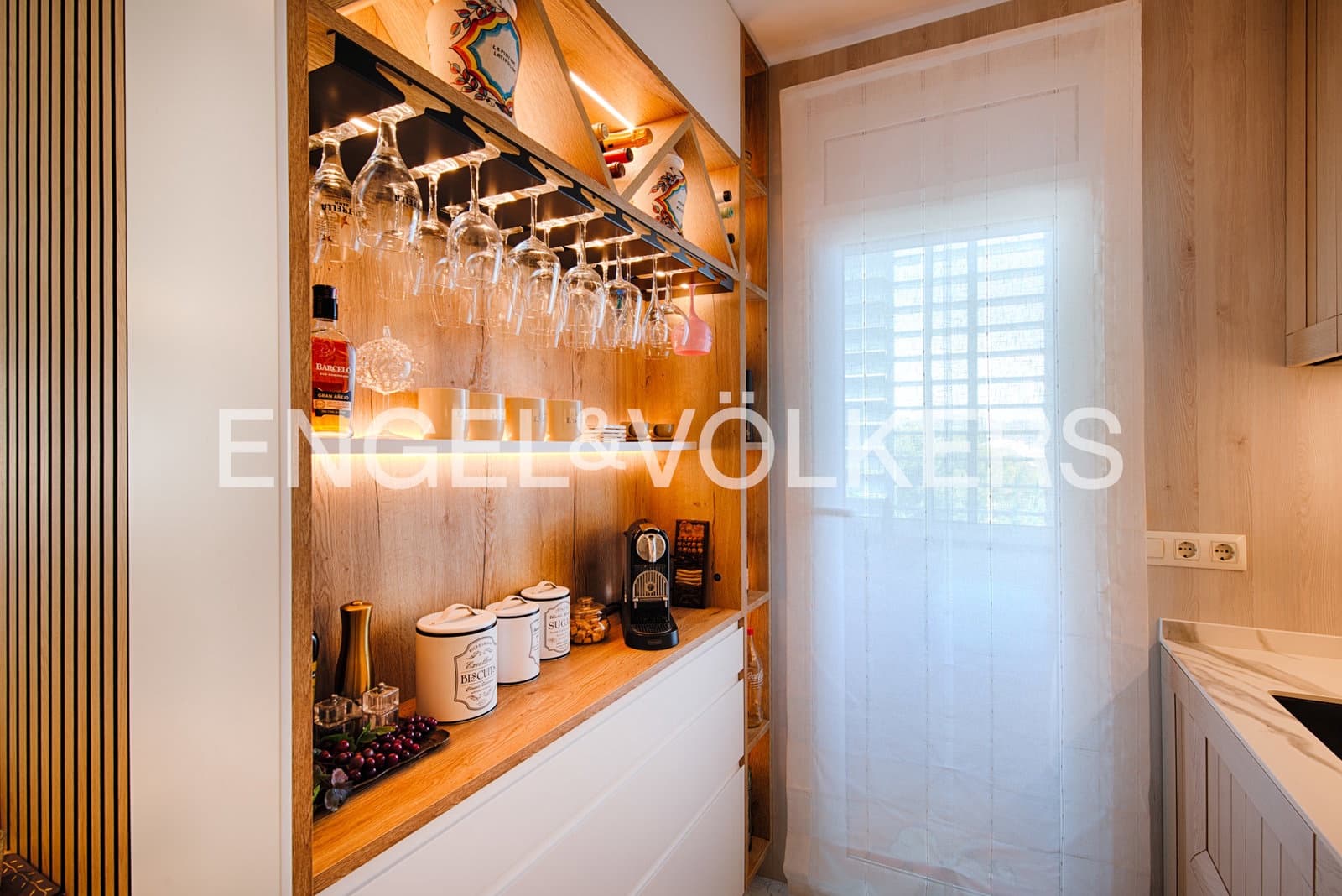 2 sypialnia Apartament na sprzedaż w Llanca z garażem - 400 000 € (Ref: 9902018)