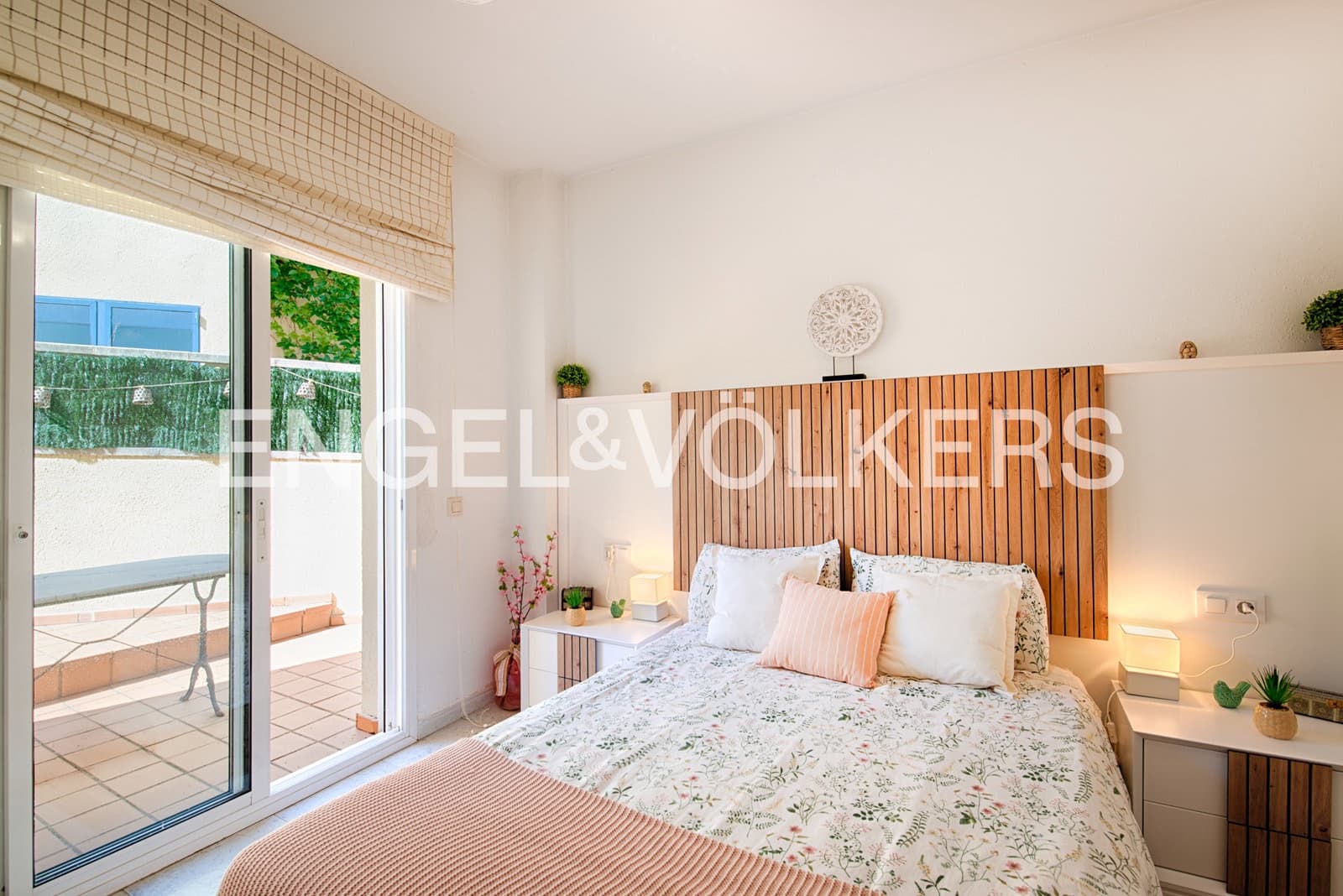 2 sypialnia Apartament na sprzedaż w Llanca z garażem - 400 000 € (Ref: 9902018)