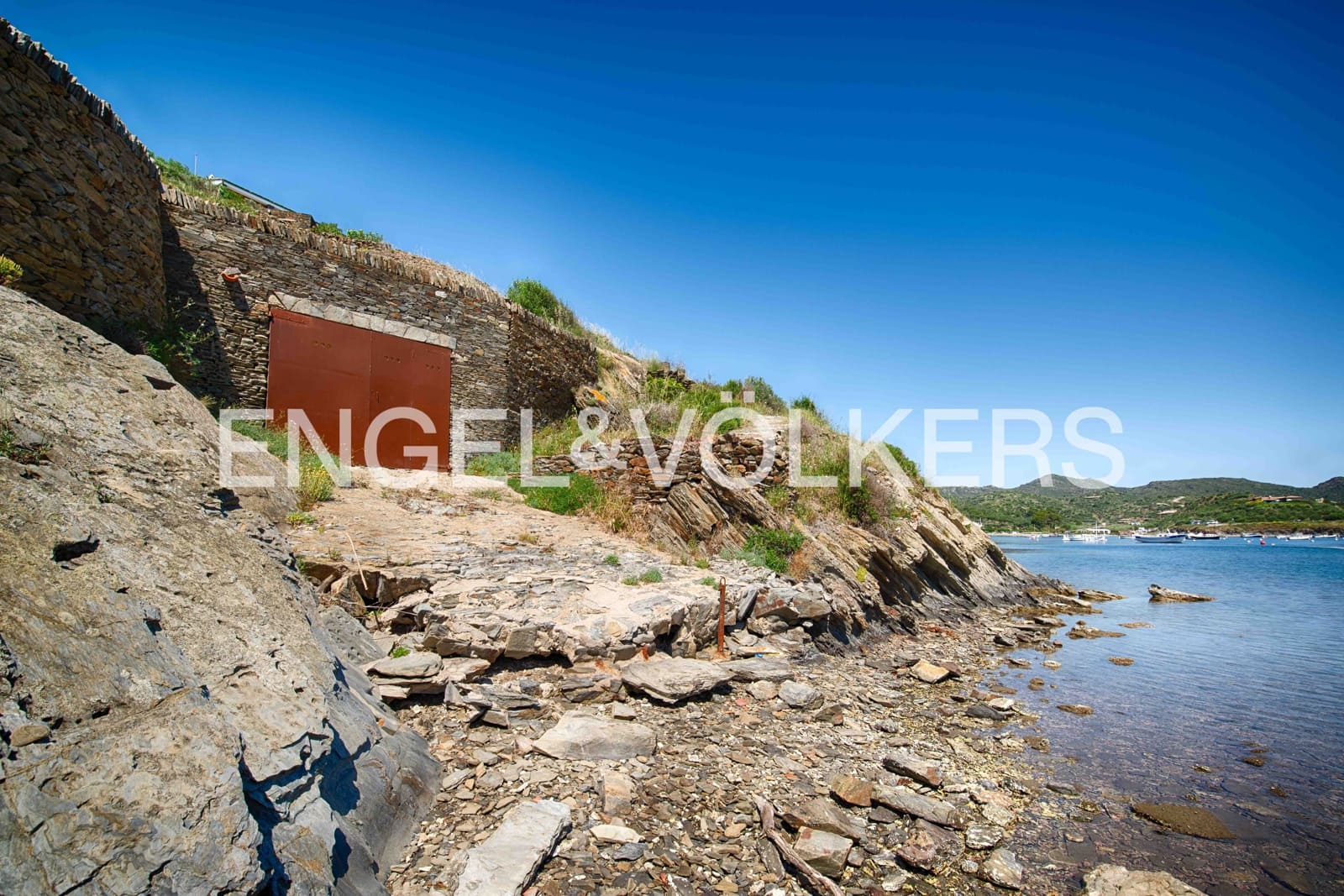 Finca/Casa Rural de 14 habitaciones en Cadaqués en venta con garaje - 9.000.000 € (Ref: 9902363)