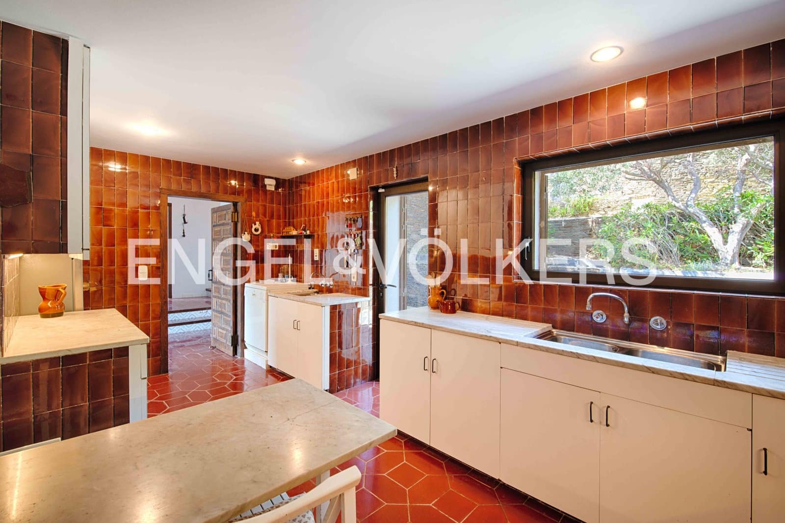 14 quarto Quinta/Casa Rural para venda em Cadaques com garagem - 9 000 000 € (Ref: 9902363)