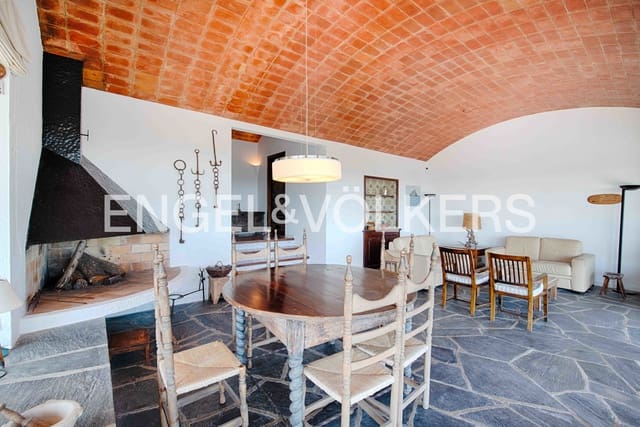 14 sypialnia Finka/Dom wiejski na sprzedaż w Cadaqués z garażem - 9 000 000 € (Ref: 9902363)