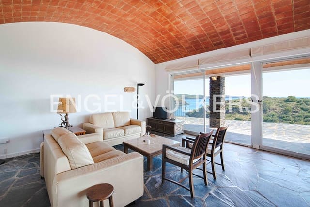 14 sypialnia Finka/Dom wiejski na sprzedaż w Cadaqués z garażem - 9 000 000 € (Ref: 9902363)