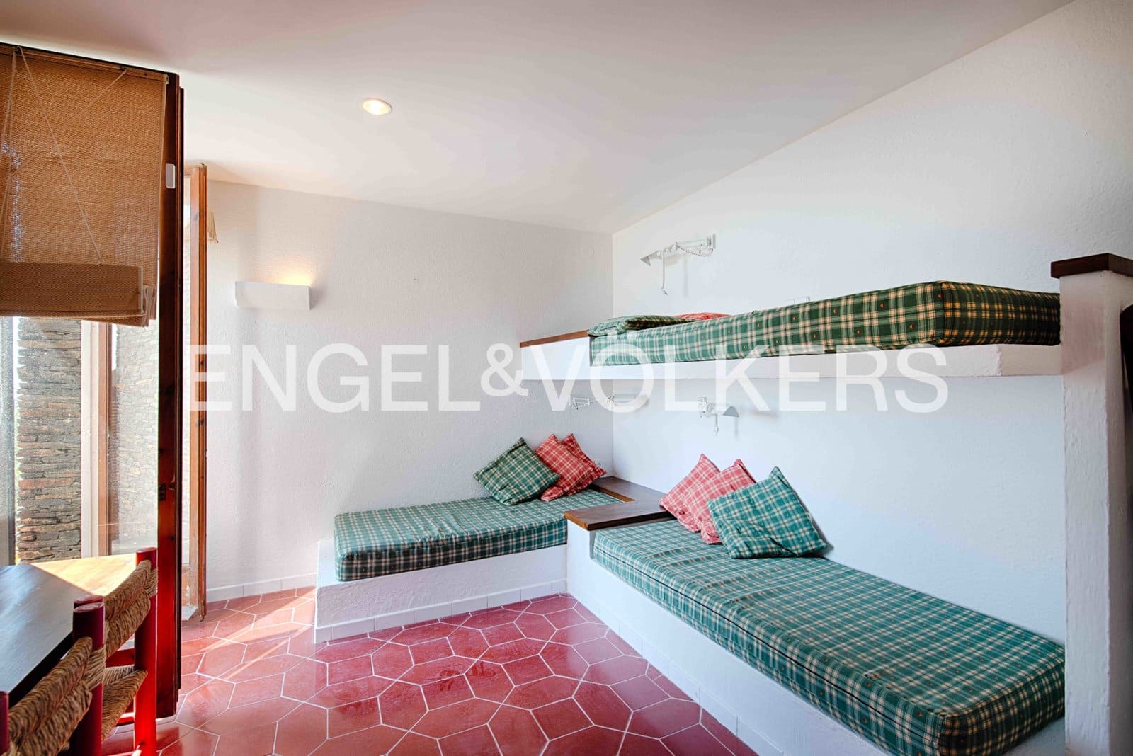 14 quarto Quinta/Casa Rural para venda em Cadaques com garagem - 9 000 000 € (Ref: 9902363)
