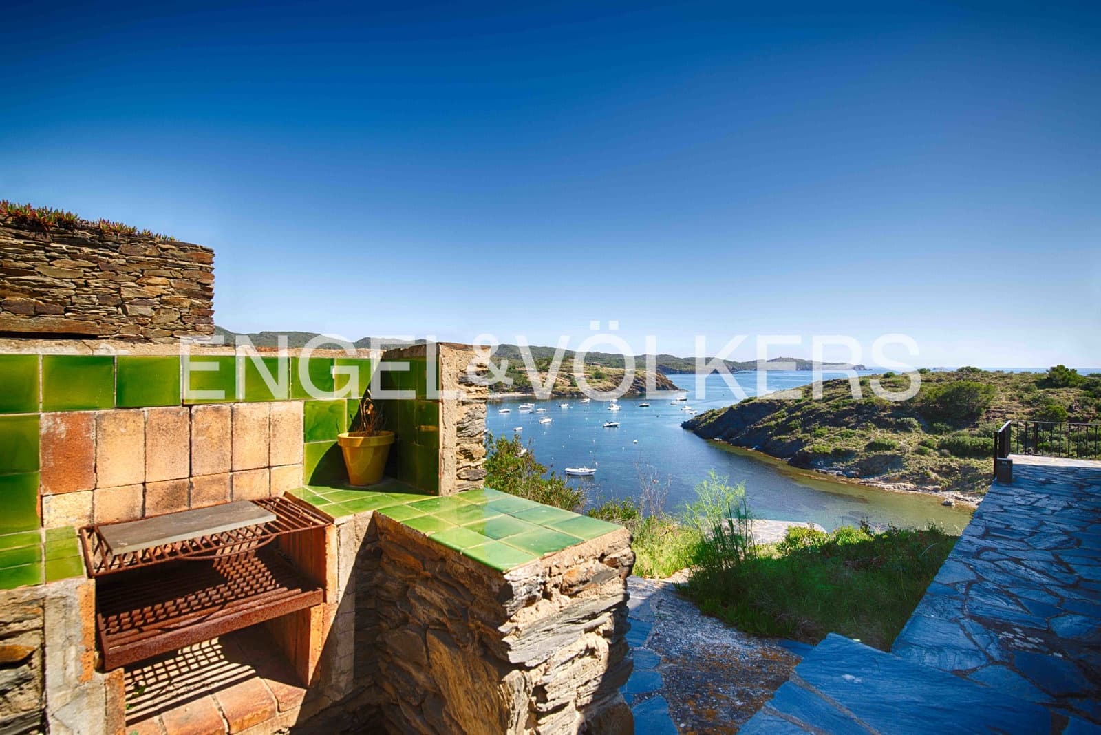 14 quarto Quinta/Casa Rural para venda em Cadaques com garagem - 9 000 000 € (Ref: 9902363)