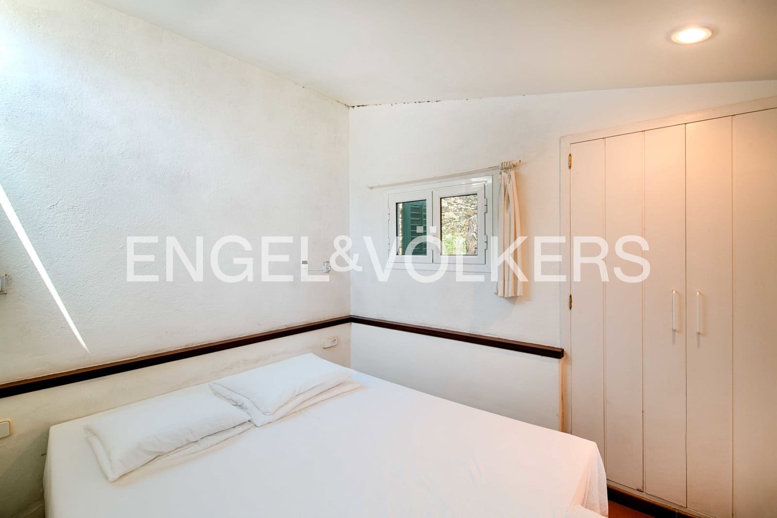 14 quarto Quinta/Casa Rural para venda em Cadaques com garagem - 9 000 000 € (Ref: 9902363)