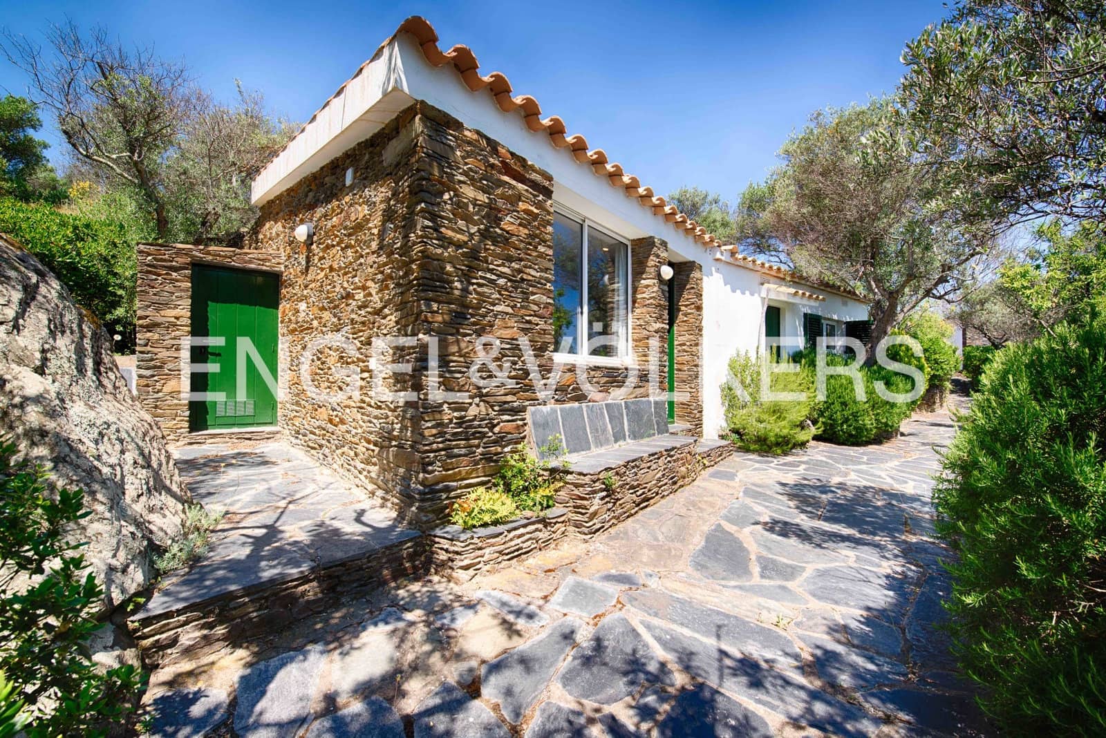 14 quarto Quinta/Casa Rural para venda em Cadaques com garagem - 9 000 000 € (Ref: 9902363)