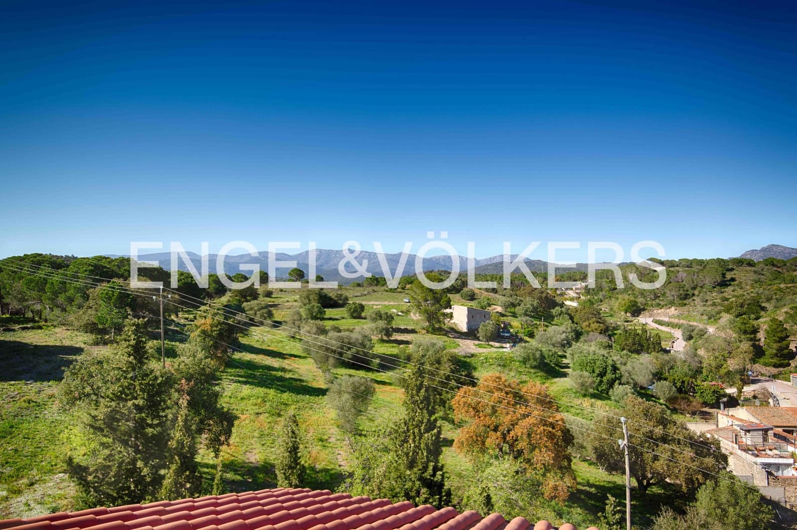 10 soveværelse Finca/Landehus til salg i Rabos med garage - € 830.000 (Ref: 9905274)