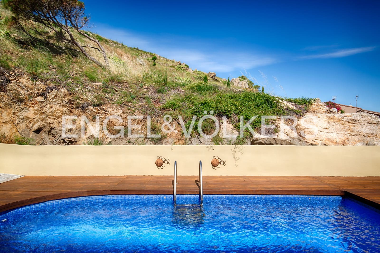 4 slaapkamer Villa te koop in El Port de la Selva met zwembad garage - € 1.200.000 (Ref: 9908964)