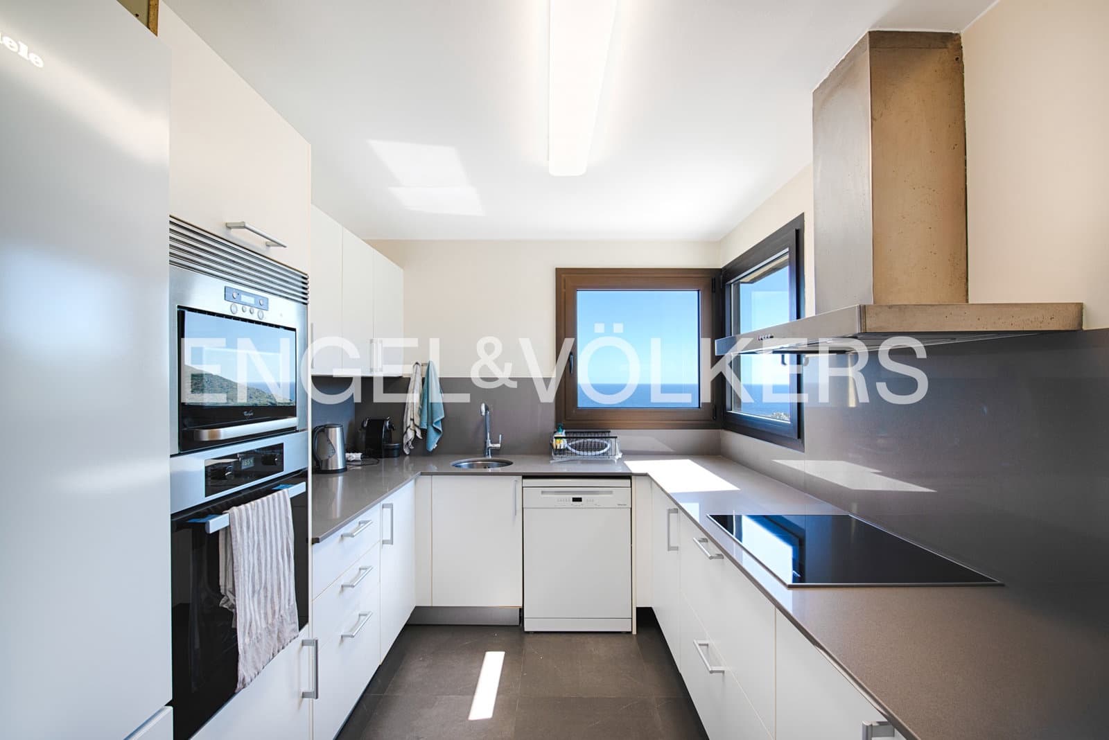 4 sovrum Villa till salu i El Port de la Selva med pool garage - 1 200 000 € (Ref: 9908964)