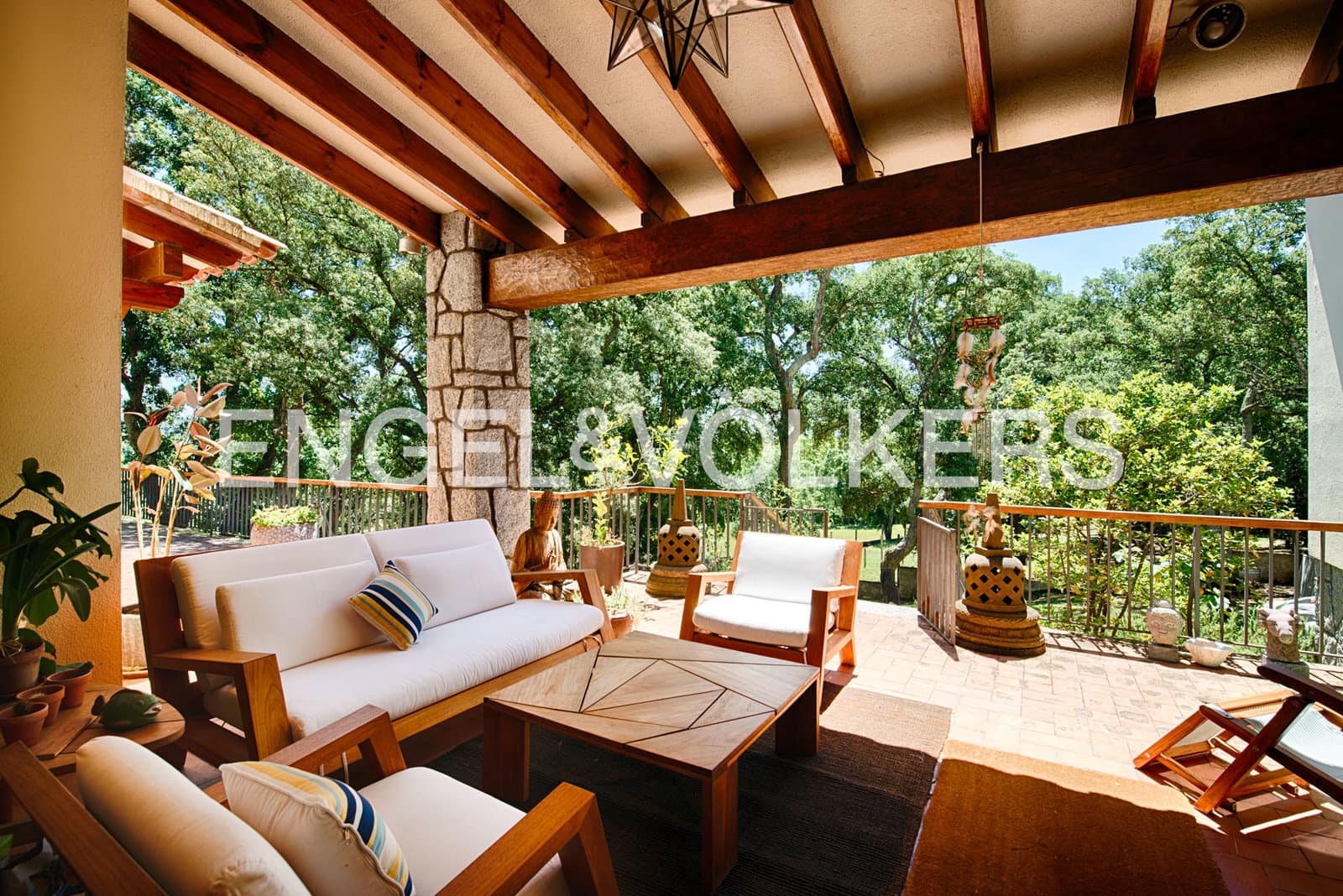 5 quarto Moradia para venda em Macanet de Cabrenys com piscina garagem - 760 000 € (Ref: 9911551)