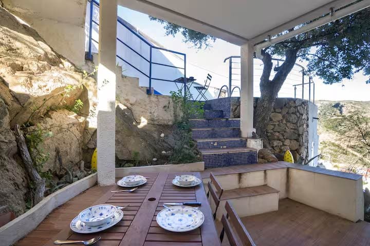 4 bedroom Villa for sale in Roses with pool - € 589,000 (Ref: 9911758)