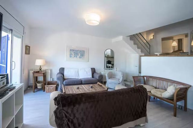 4 sovrum Villa till salu i Roses med pool - 589 000 € (Ref: 9911758)