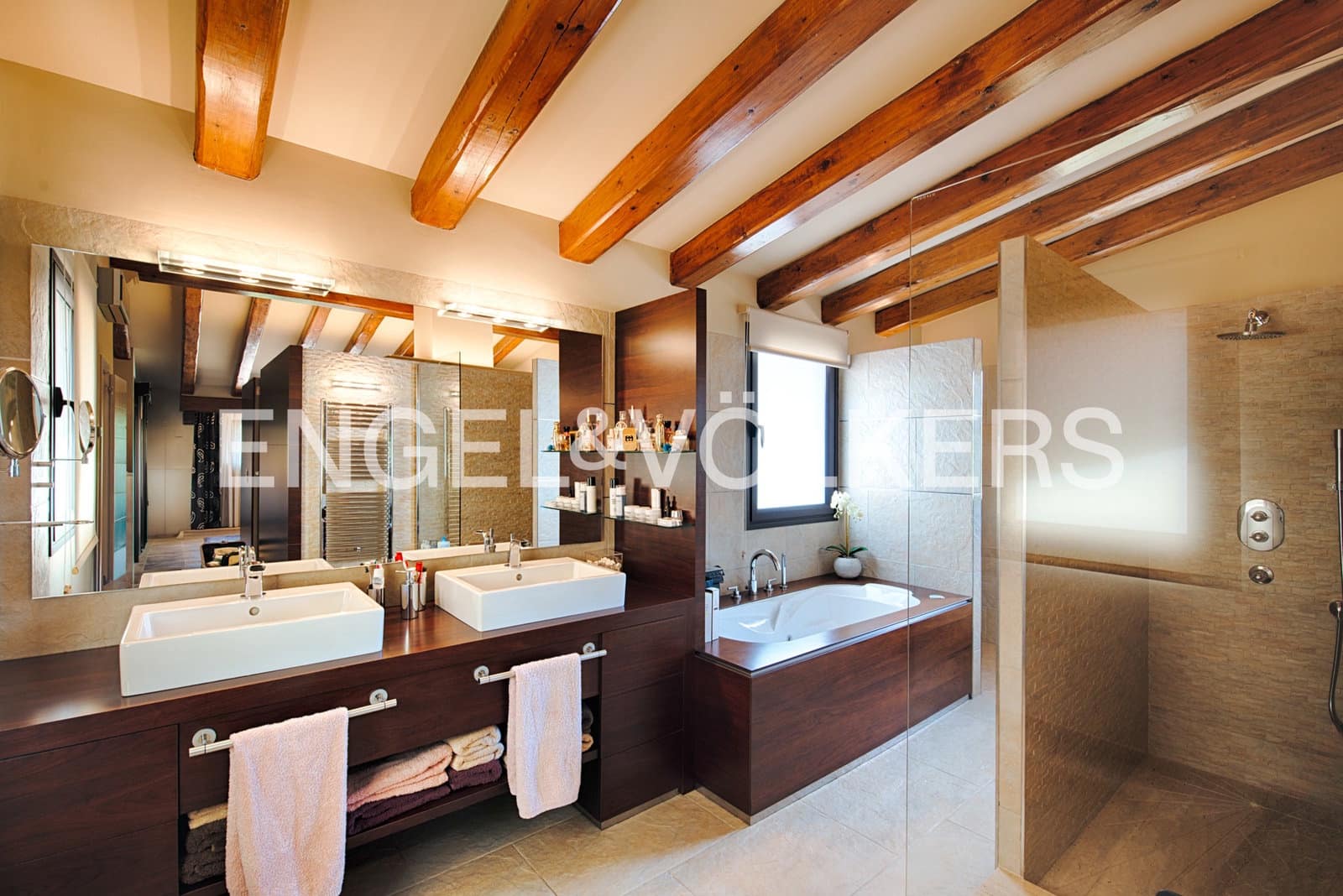 5 quarto Quinta/Casa Rural para venda em Siurana com piscina garagem - 1 690 000 € (Ref: 9911981)