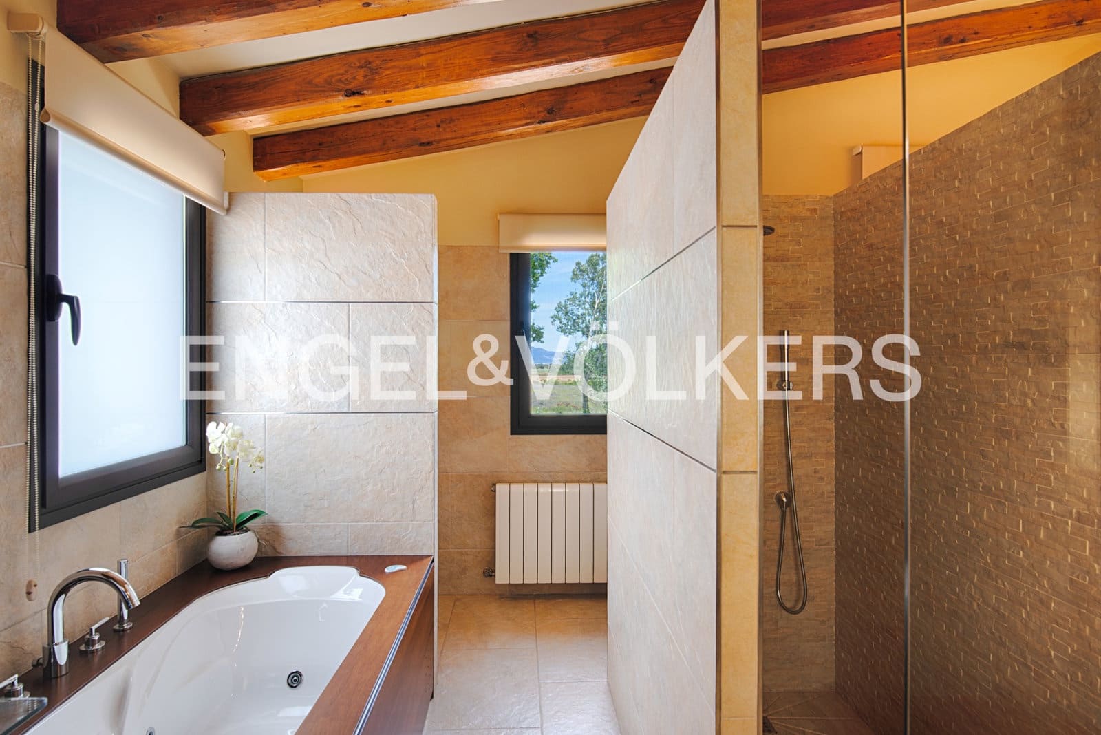 5 quarto Quinta/Casa Rural para venda em Siurana com piscina garagem - 1 690 000 € (Ref: 9911981)