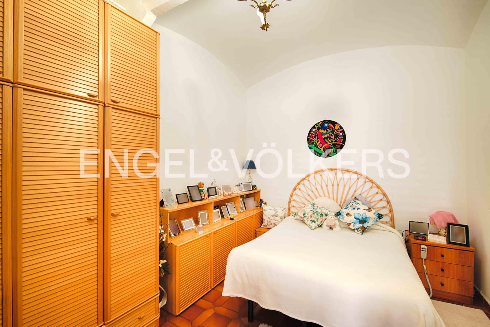 6 bedroom Townhouse for sale in Darnius with garage - € 580,000 (Ref: 9925159)