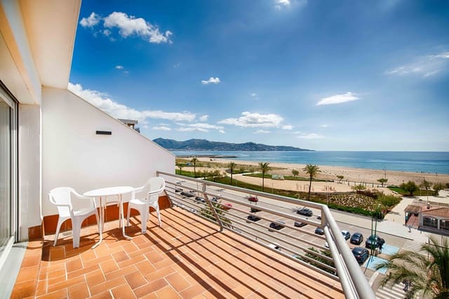 Apartamento de 1 habitación en Empuriabrava, Castelló d'Empúries en venta - 397.000 € (Ref: 9937243)