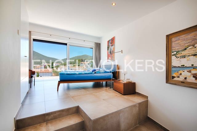 4 soveværelse Lejlighed til salg i Cadaqués med swimmingpool garage - € 2.500.000 (Ref: 9944723)