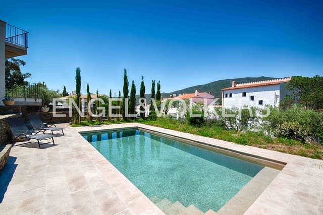 4 soveværelse Lejlighed til salg i Cadaqués med swimmingpool garage - € 2.500.000 (Ref: 9944723)