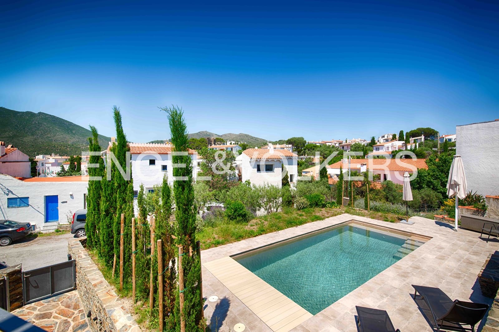 4 soveværelse Lejlighed til salg i Cadaques med swimmingpool garage - € 2.500.000 (Ref: 9944723)