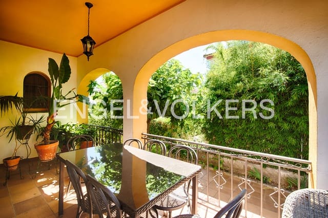 Casa de 2 habitaciones en Fortià en venta con piscina garaje - 490.000 € (Ref: 9948586)