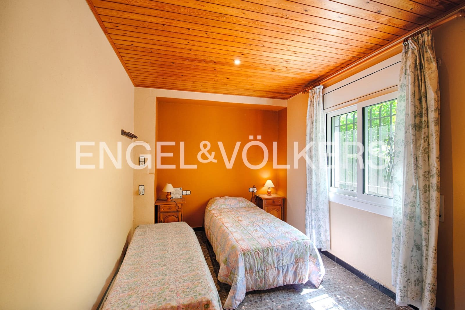 Casa de 2 habitaciones en Fortià en venta con piscina garaje - 490.000 € (Ref: 9948586)
