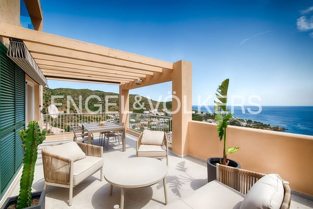 2 slaapkamer Appartement te koop in Roses - € 495.000 (Ref: 9950363)