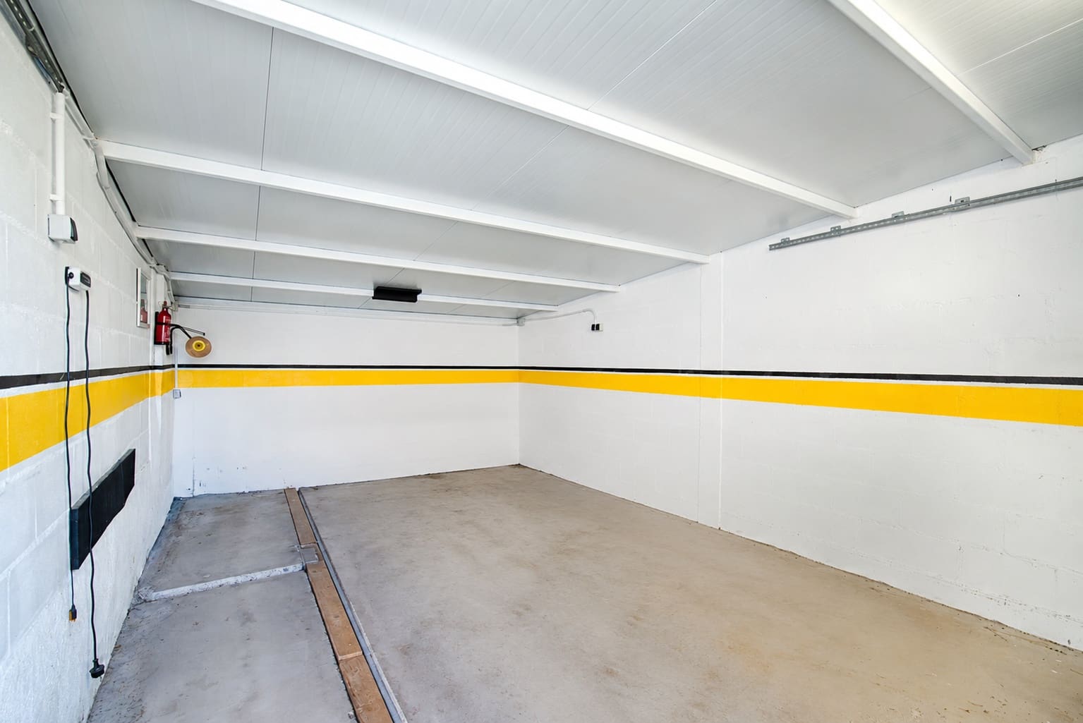 4 soveværelse Byhus til salg i Castello d'Empuries med swimmingpool garage - € 445.000 (Ref: 9956229)