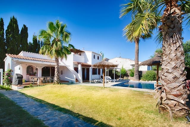 4 slaapkamer Huis te koop in Castelló d'Empúries met zwembad garage - € 445.000 (Ref: 9956229)