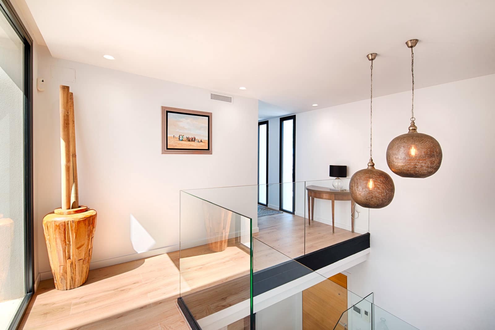 6 bedroom Villa for sale in Empuriabrava with pool garage - € 1,890,000 (Ref: 9956631)