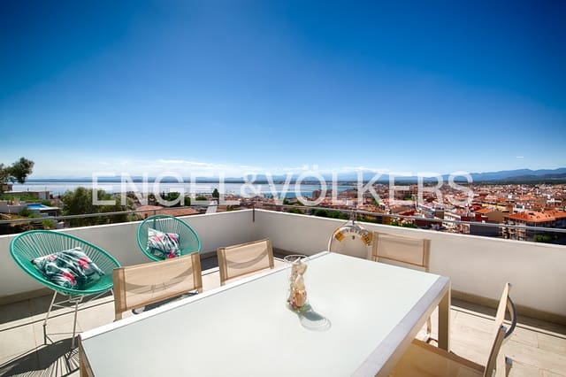2 slaapkamer Appartement te koop in Roses - € 290.000 (Ref: 9958298)