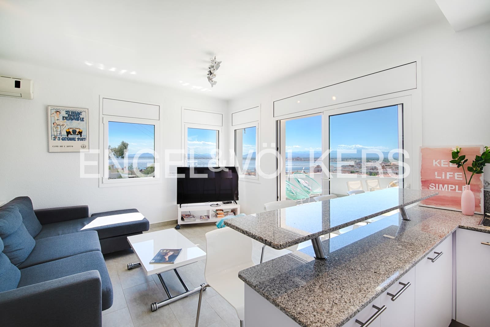 2 slaapkamer Appartement te koop in Roses - € 290.000 (Ref: 9958298)