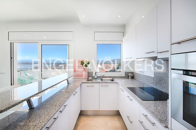 2 slaapkamer Appartement te koop in Roses - € 290.000 (Ref: 9958298)