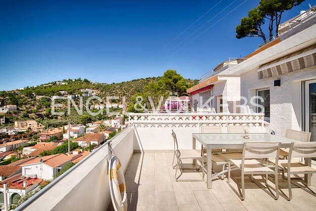 2 soverom Leilighet til salgs i Roses - € 290 000 (Ref: 9958298)