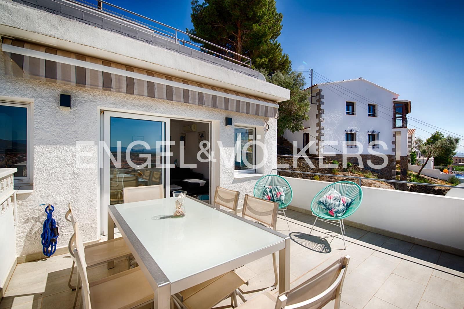 2 bedroom Apartment for sale in Roses - € 290,000 (Ref: 9958298)