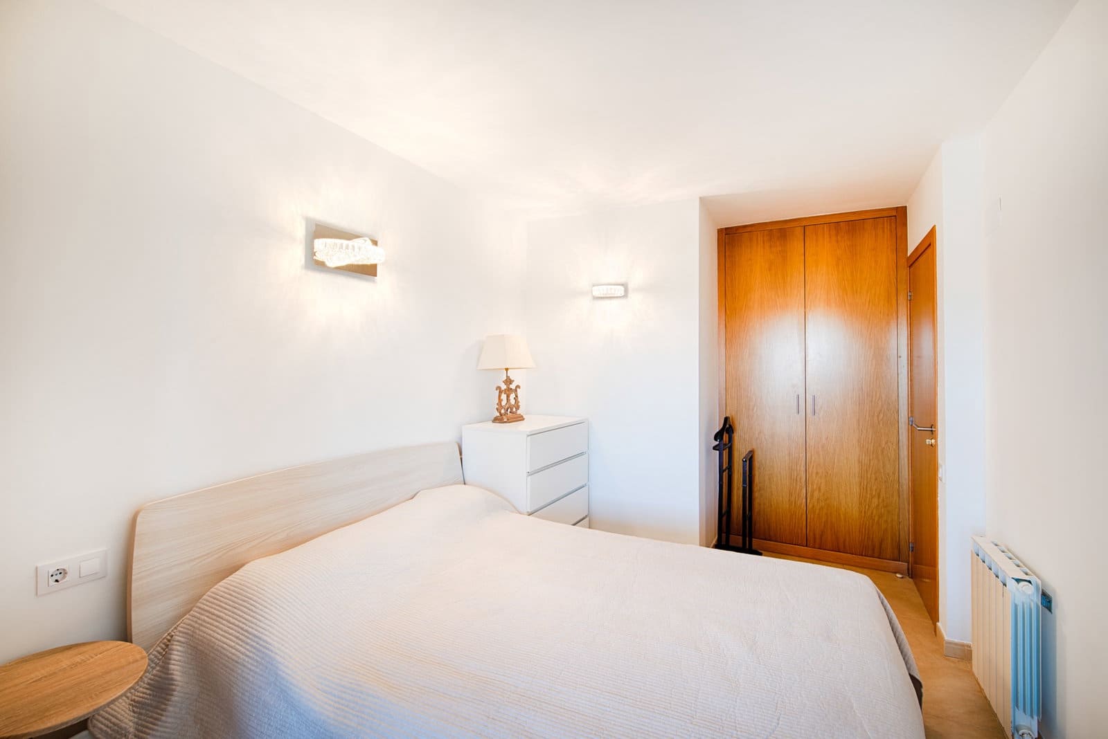 3 bedroom Apartment for sale in Empuriabrava with pool - € 450,000 (Ref: 9964431)