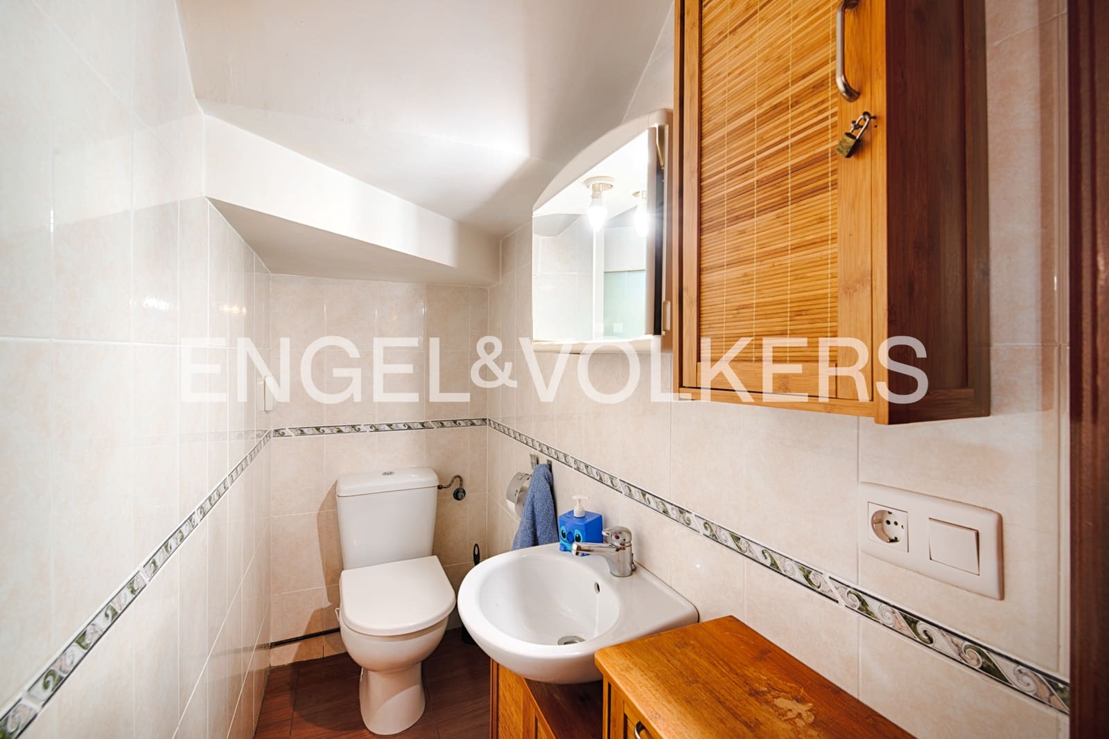 4 Zimmer Reihenhaus zu verkaufen in Vilafant mit Garage - 335.000 € (Ref: 9965711)