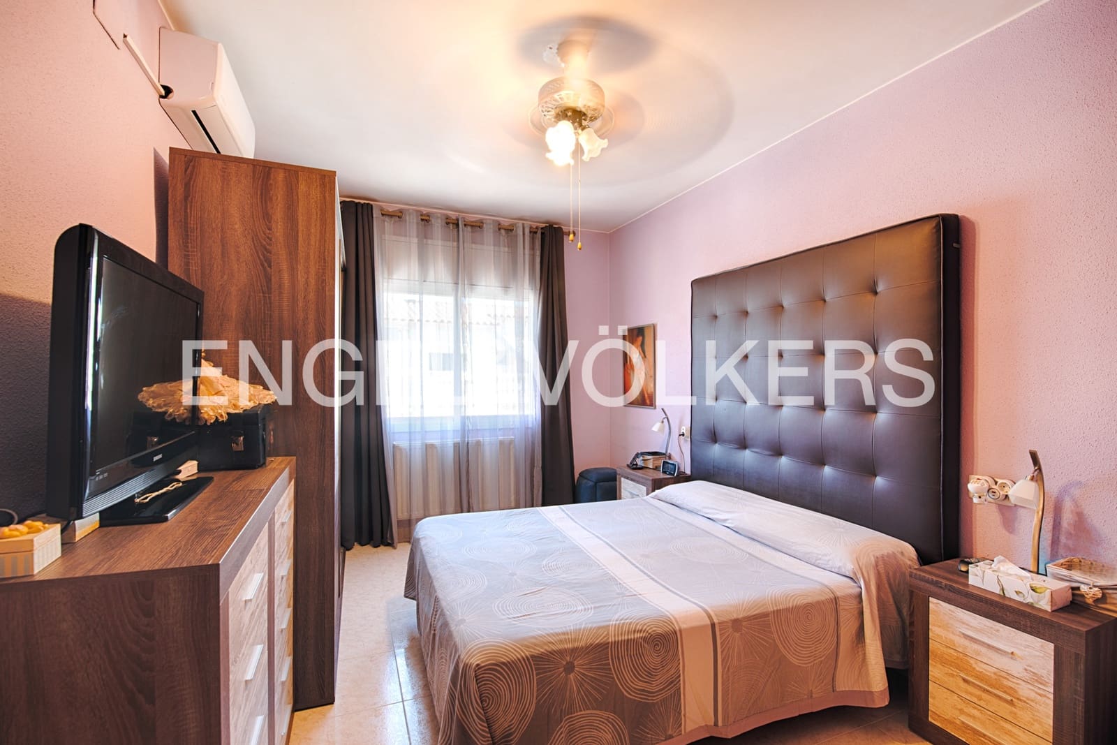 4 Zimmer Reihenhaus zu verkaufen in Vilafant mit Garage - 335.000 € (Ref: 9965711)