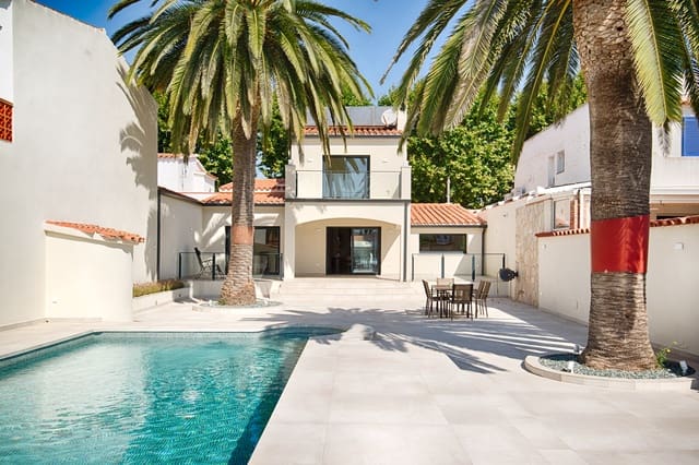 3 soverom Villa til salgs i Empuriabrava, Castelló d'Empúries med svømmebasseng garasje - € 1 295 000 (Ref: 9972299)