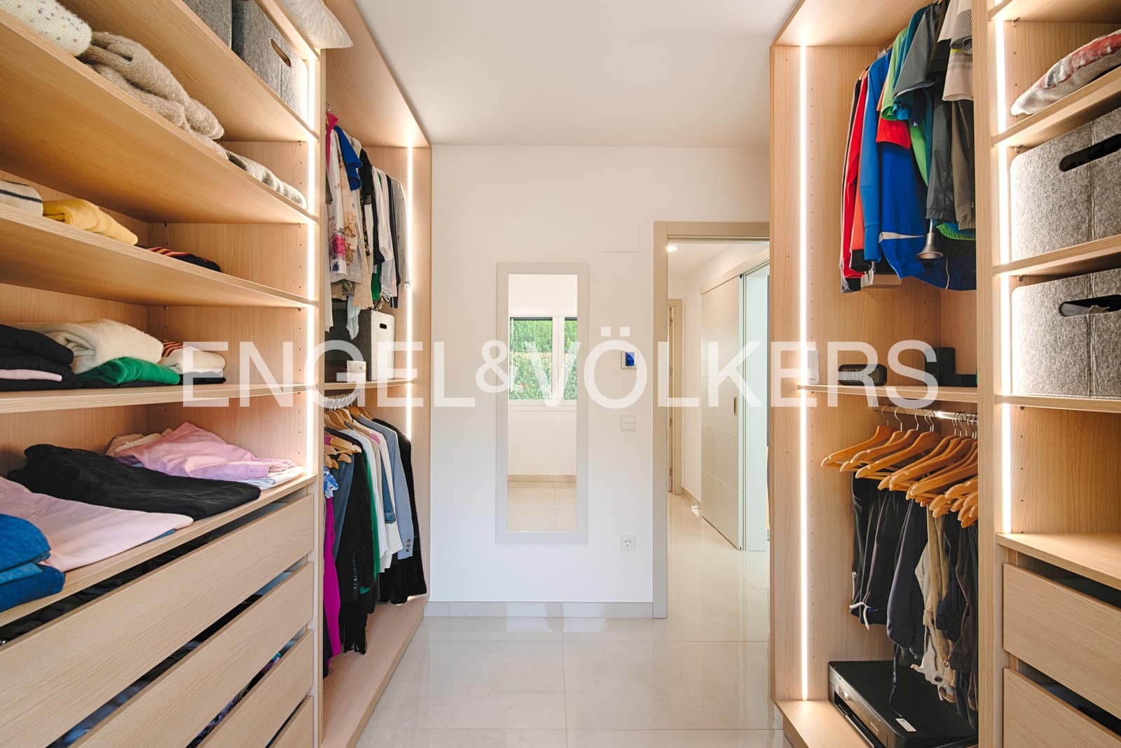 2 bedroom Villa for sale in Navata with pool garage - € 740,000 (Ref: 9974005)