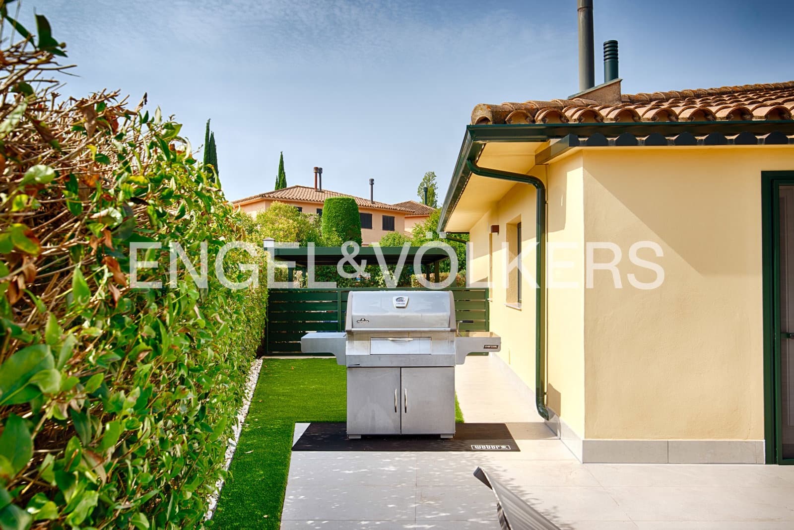 2 bedroom Villa for sale in Navata with pool garage - € 740,000 (Ref: 9974005)