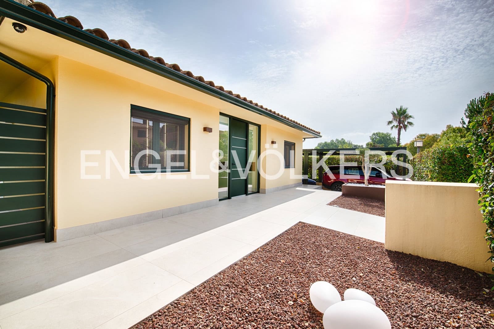 2 bedroom Villa for sale in Navata with pool garage - € 740,000 (Ref: 9974005)