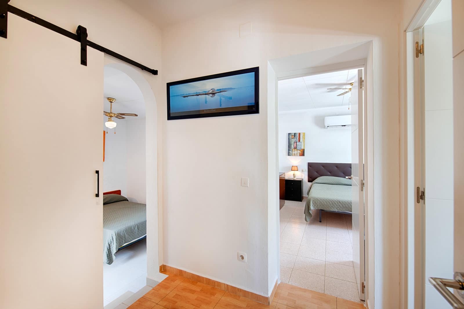 4 sovrum Radhus till salu i Empuriabrava med pool garage - 550 000 € (Ref: 9985332)