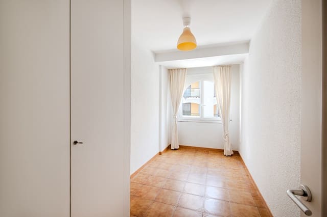 3 sypialnia Apartament na sprzedaż w Empuriabrava, Castelló d'Empúries z garażem - 430 000 € (Ref: 9985845)