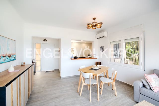 5 sypialnia Willa na sprzedaż w Llançà z basenem garażem - 790 000 € (Ref: 9989988)