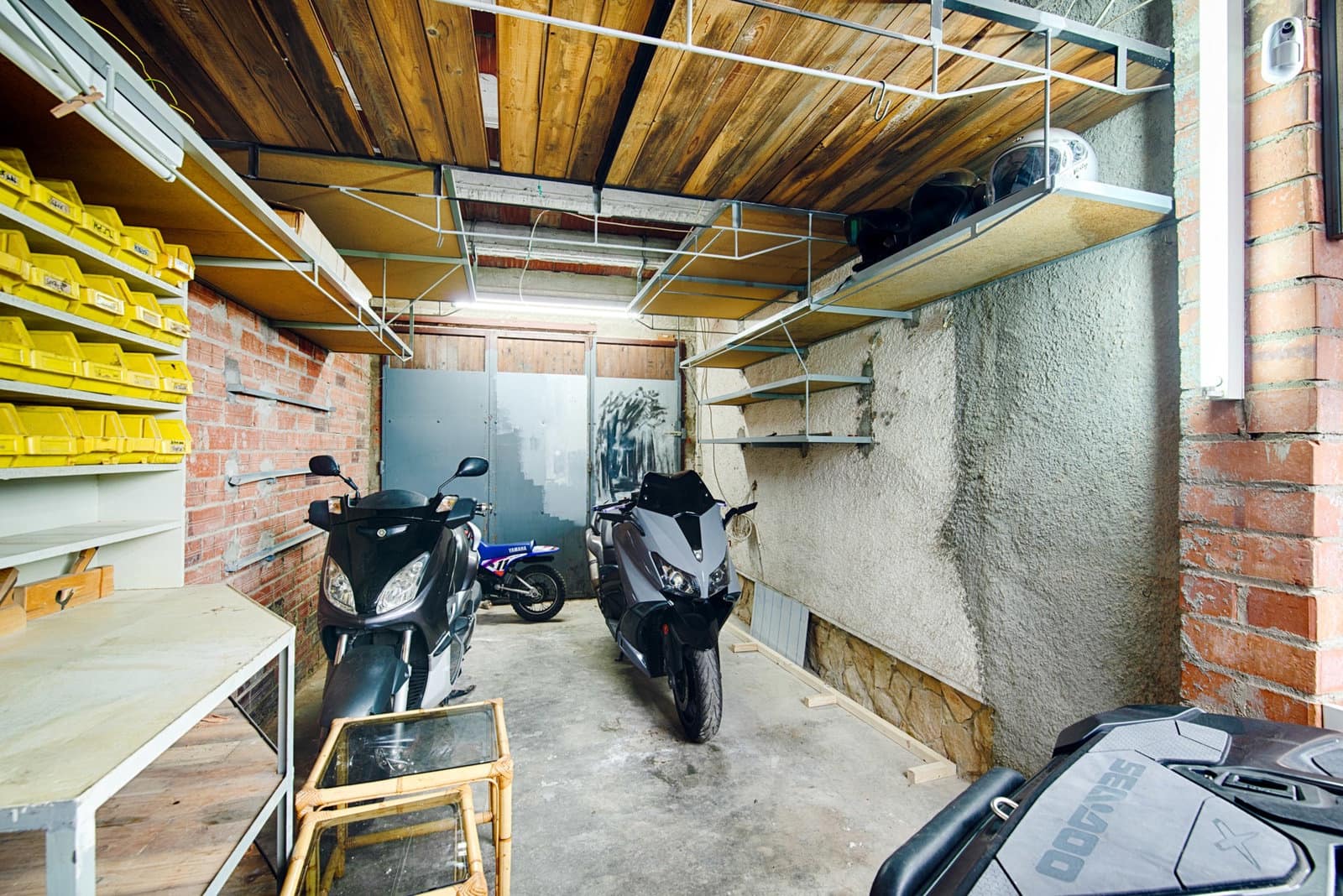 3 slaapkamer Rijtjeshuis te koop in Empuriabrava met zwembad garage - € 390.000 (Ref: 9989989)