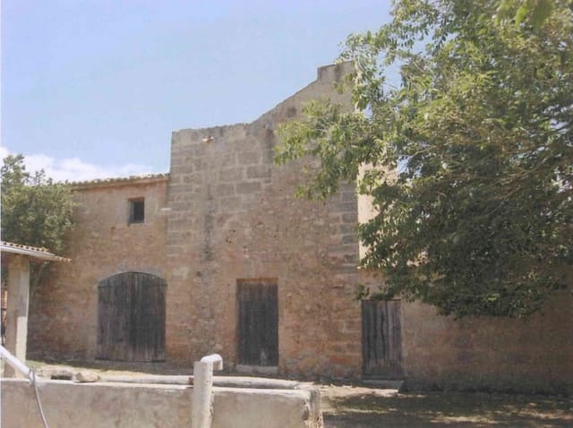 Finca/Casa Rural de 10 habitaciones en Palma de Mallorca en venta con piscina - 2.700.000 € (Ref: 9447387)